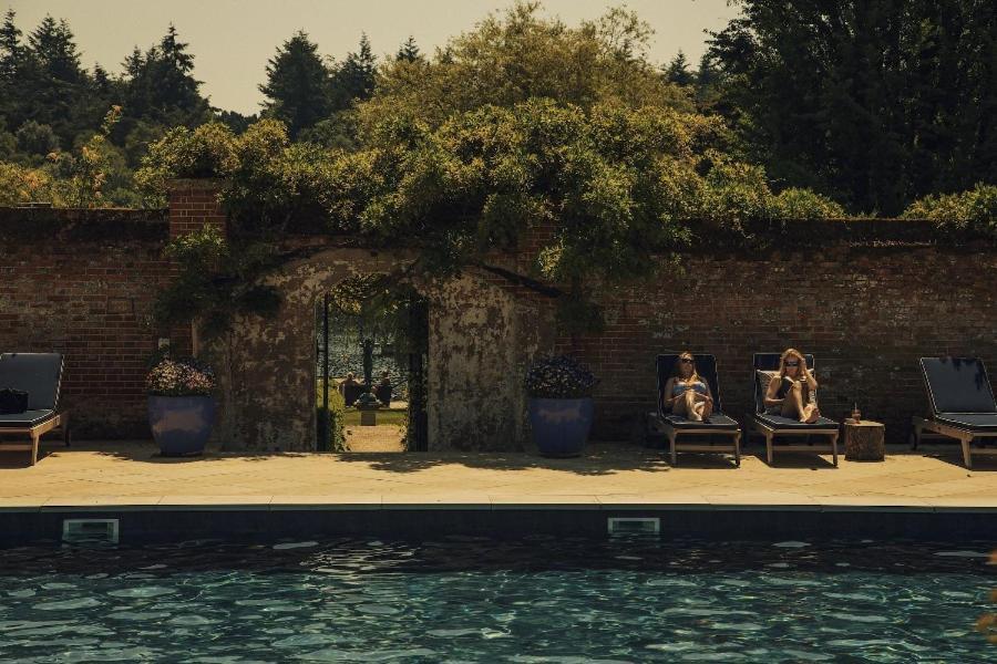 Fritton Lake Retreats Exterior photo